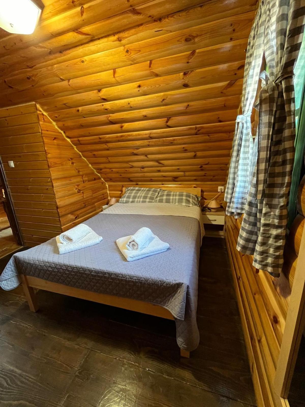 Wooden House Ante Self Check - In And Check - Out Lejlighed Otočac Eksteriør billede