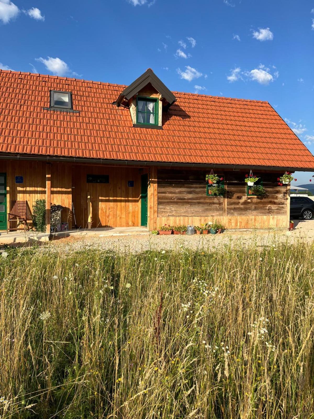 Wooden House Ante Self Check - In And Check - Out Lejlighed Otočac Eksteriør billede